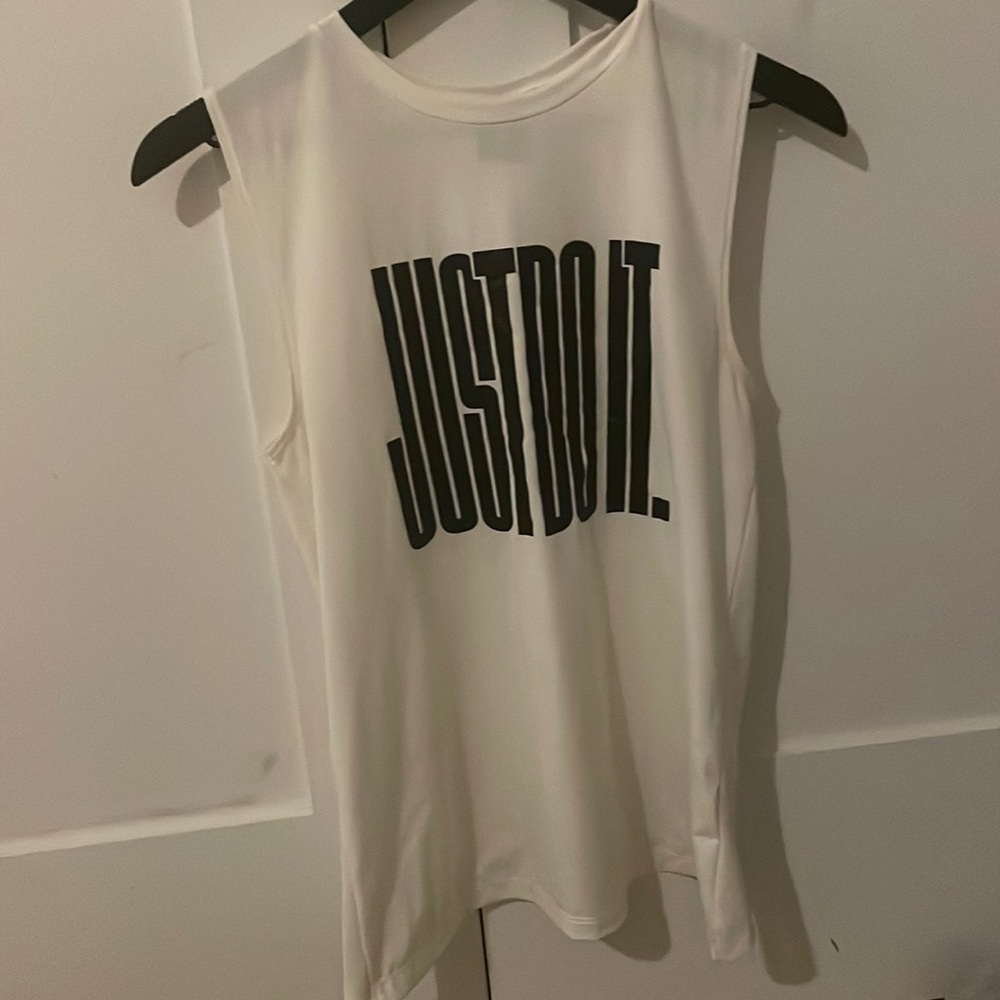 nike tank